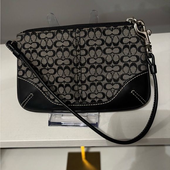 Coach Signature Wristlet - Picture 3 of 4